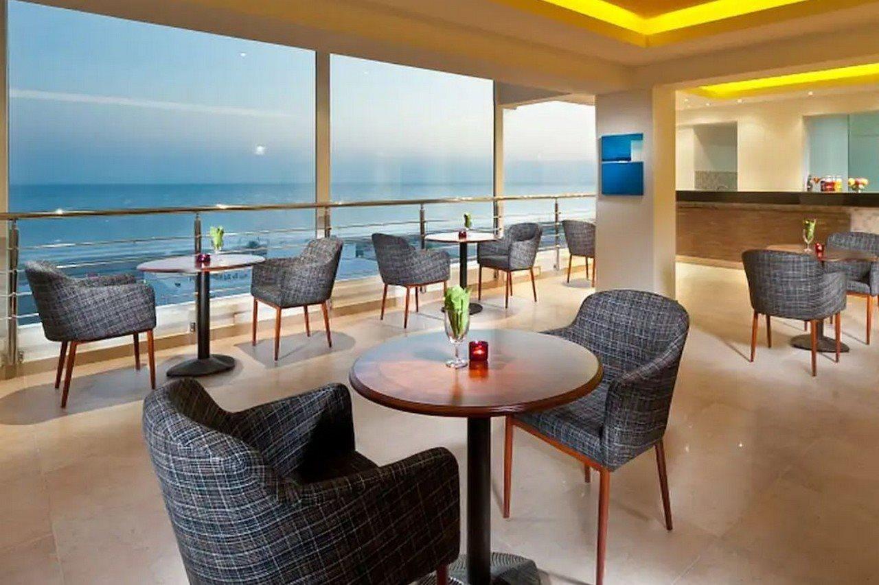 Al Hail Waves Hotel Managed By Centara Maskat Exteriér fotografie