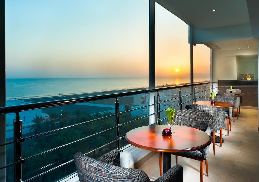 Al Hail Waves Hotel Managed By Centara Maskat Exteriér fotografie